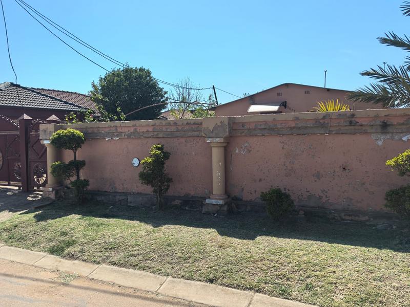 2 Bedroom Property for Sale in Soshanguve South Gauteng