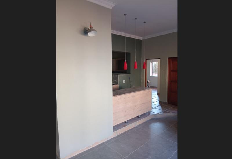 To Let 2 Bedroom Property for Rent in Waterkloof A H Gauteng