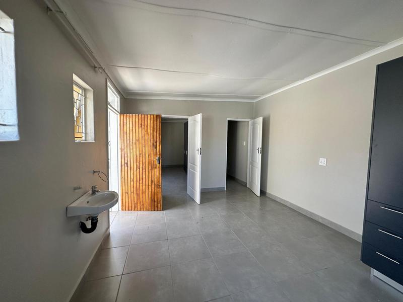 To Let 2 Bedroom Property for Rent in Laudium Gauteng