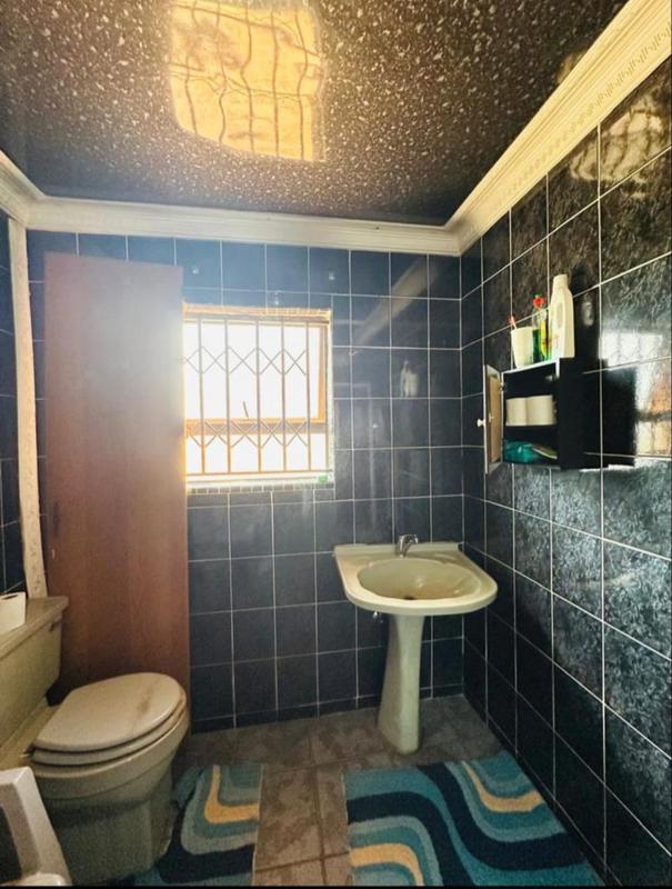 3 Bedroom Property for Sale in Zakariyya Park Gauteng
