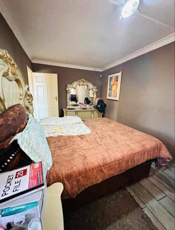 3 Bedroom Property for Sale in Zakariyya Park Gauteng