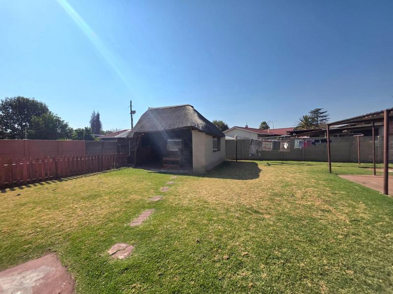 3 Bedroom Property for Sale in Van Dyk Park Gauteng
