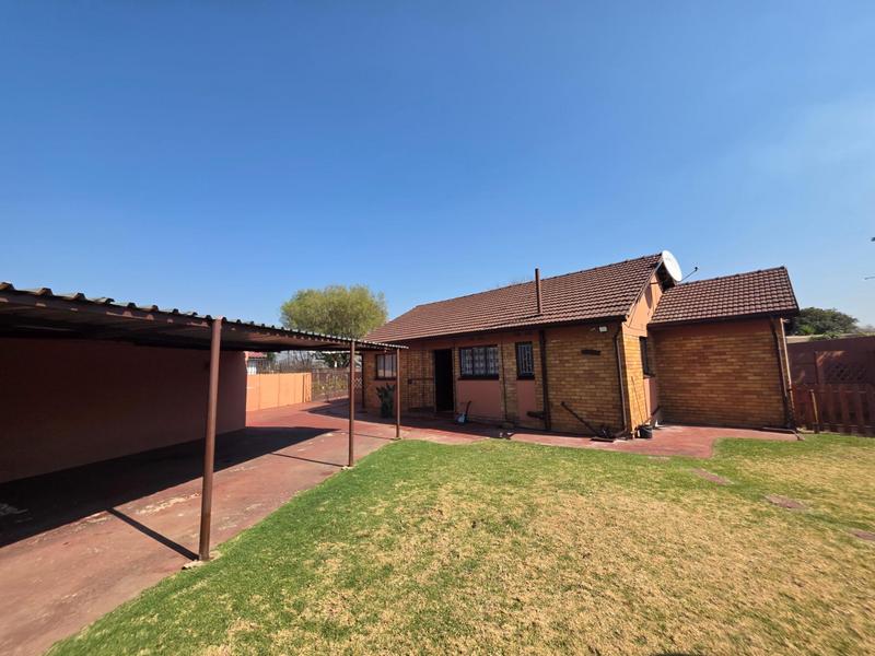 3 Bedroom Property for Sale in Van Dyk Park Gauteng
