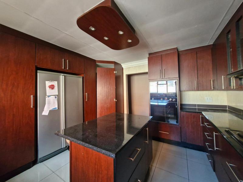 3 Bedroom Property for Sale in Terenure Gauteng