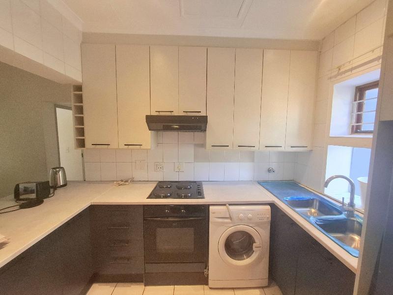 To Let 2 Bedroom Property for Rent in Sandown Gauteng