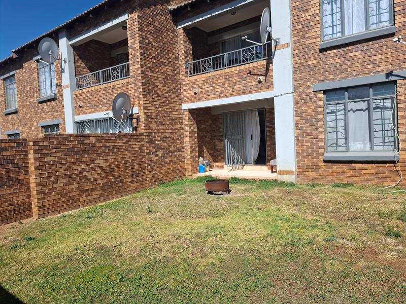 To Let 2 Bedroom Property for Rent in Mooikloof Ridge Gauteng