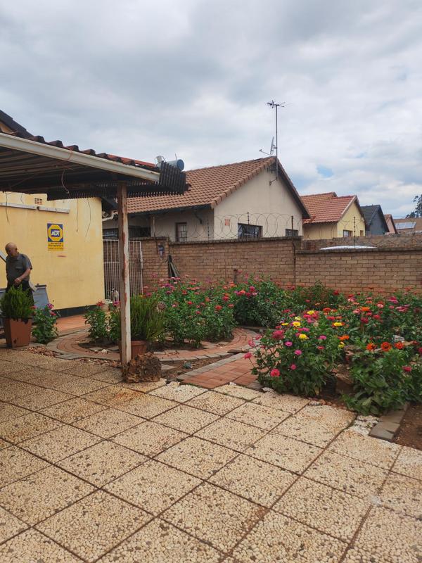 3 Bedroom Property for Sale in Ennerdale Gauteng