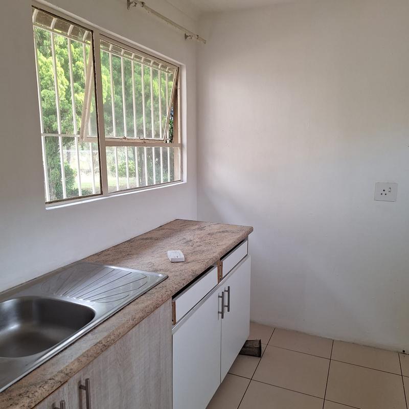 9 Bedroom Property for Sale in Walker Fruit Farms Gauteng