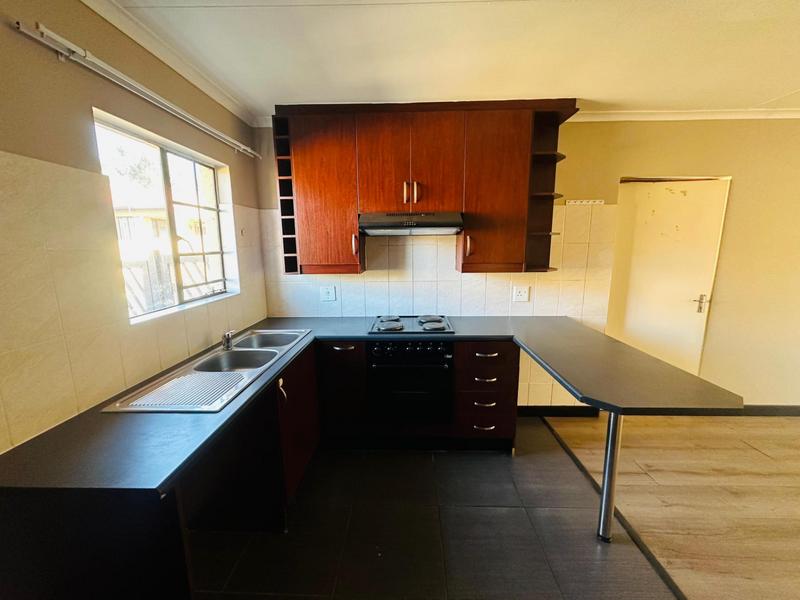 3 Bedroom Property for Sale in Albemarle Gauteng