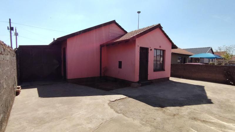 3 Bedroom Property for Sale in Katlehong South Gauteng