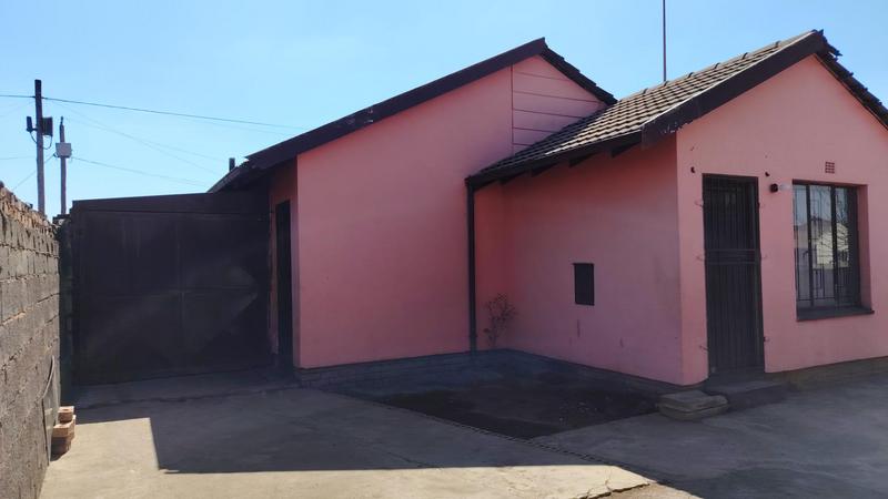 3 Bedroom Property for Sale in Katlehong South Gauteng