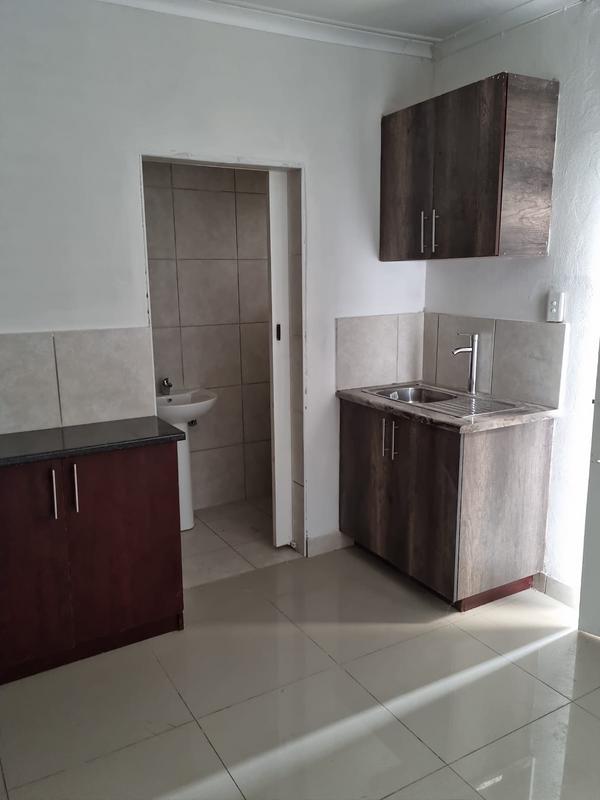 7 Bedroom Property for Sale in Kempton Park Gauteng