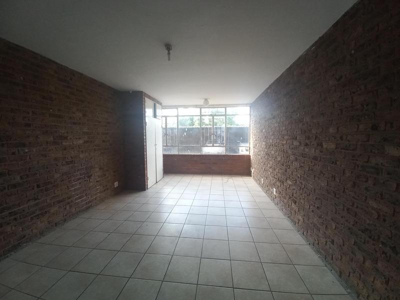 1 Bedroom Property for Sale in Daspoort Gauteng