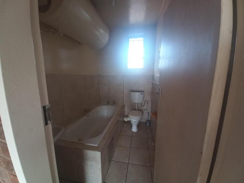 1 Bedroom Property for Sale in Daspoort Gauteng