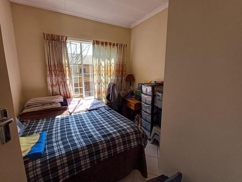 2 Bedroom Property for Sale in Stone Ridge Gauteng