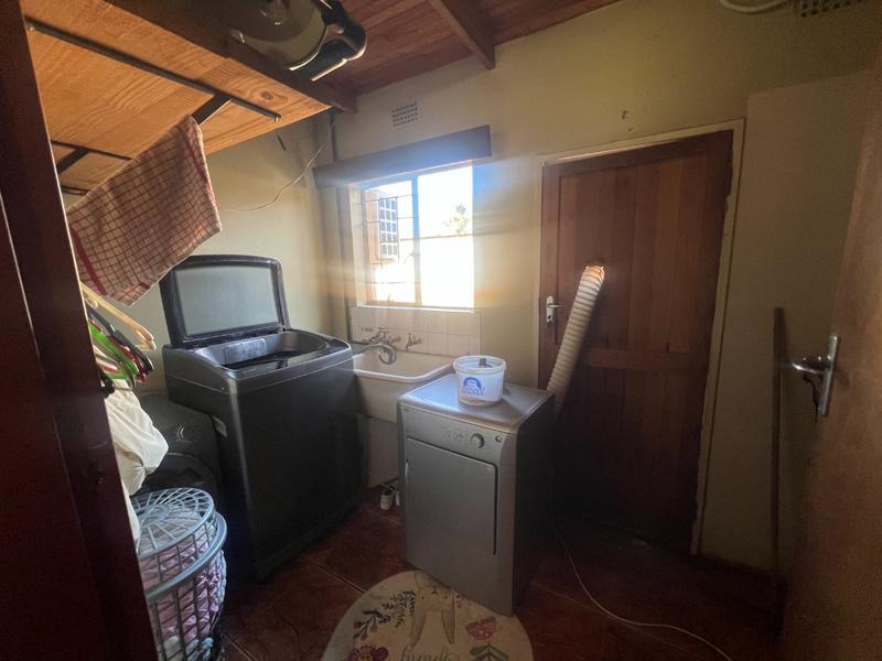 4 Bedroom Property for Sale in Hesteapark Gauteng
