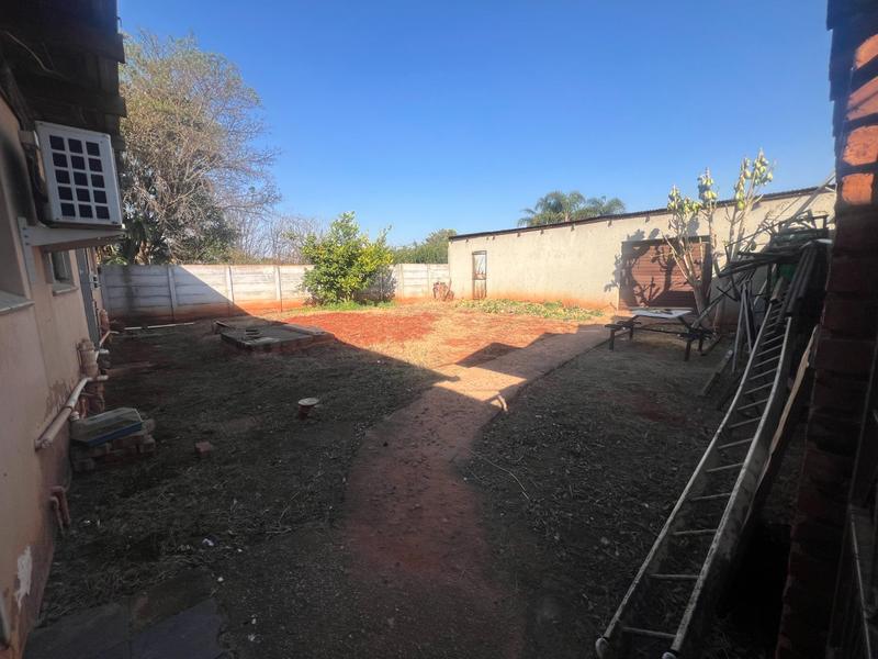 4 Bedroom Property for Sale in Hesteapark Gauteng