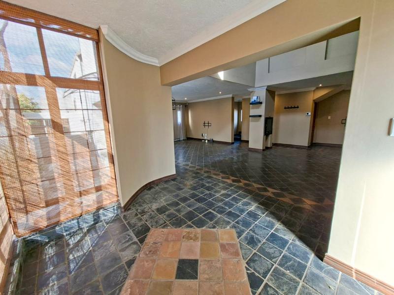 To Let 3 Bedroom Property for Rent in Midstream Estate Gauteng