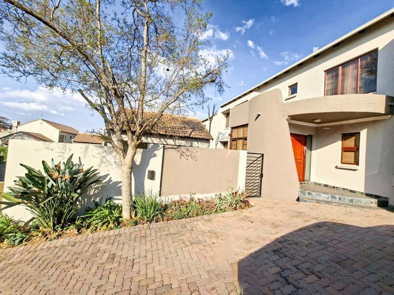 To Let 3 Bedroom Property for Rent in Midstream Estate Gauteng