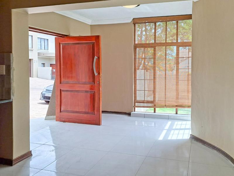 To Let 3 Bedroom Property for Rent in Midstream Estate Gauteng