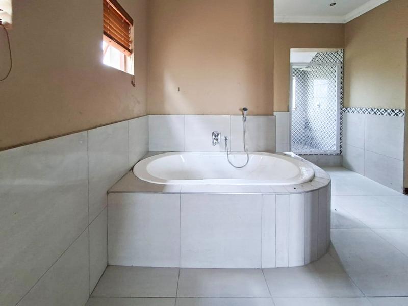 To Let 3 Bedroom Property for Rent in Midstream Estate Gauteng
