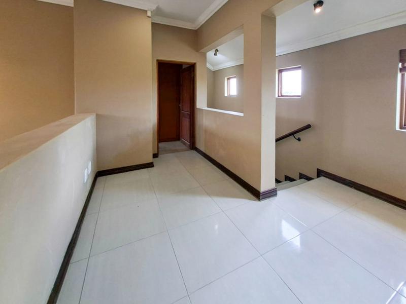 To Let 3 Bedroom Property for Rent in Midstream Estate Gauteng