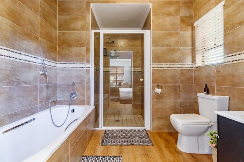 4 Bedroom Property for Sale in Midstream Estate Gauteng