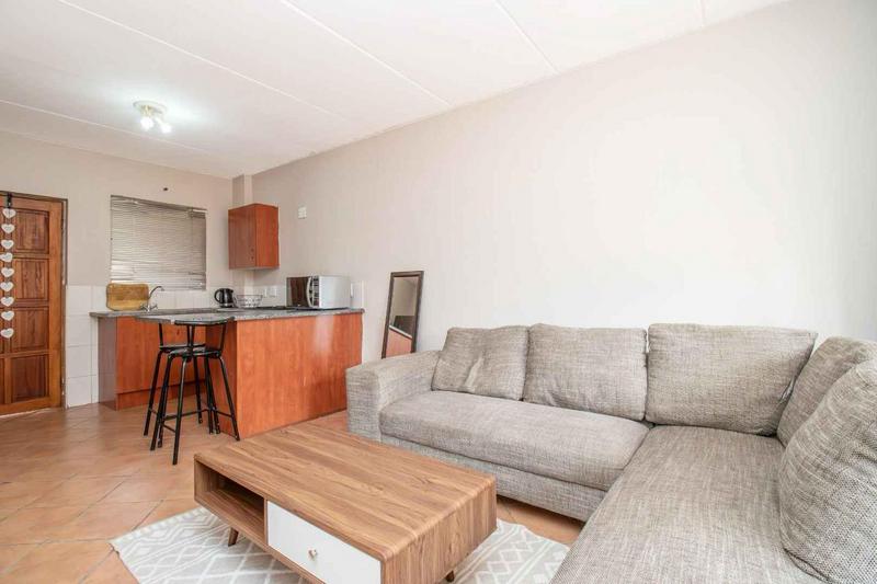 To Let 2 Bedroom Property for Rent in Honeydew Gauteng