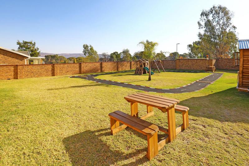 To Let 2 Bedroom Property for Rent in Honeydew Gauteng