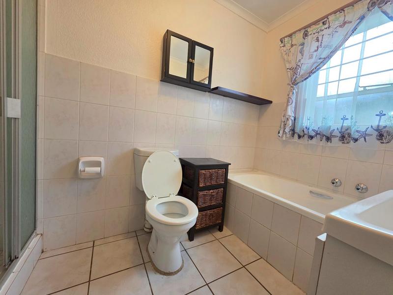2 Bedroom Property for Sale in Weltevreden Park Gauteng