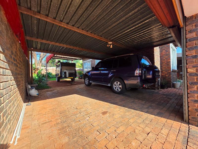 2 Bedroom Property for Sale in Weltevreden Park Gauteng