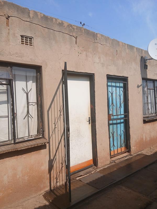 4 Bedroom Property for Sale in Tembisa Gauteng