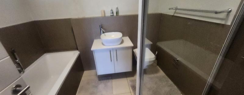To Let 2 Bedroom Property for Rent in Bedfordview Gauteng