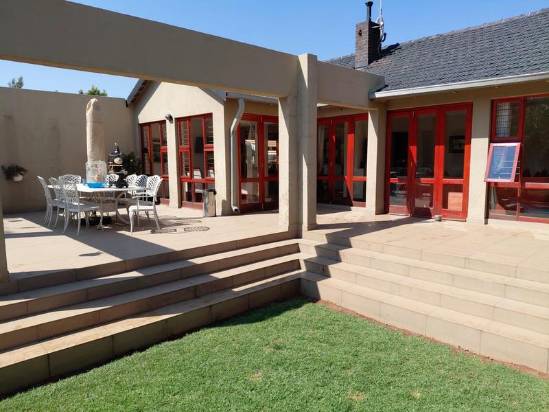 4 Bedroom Property for Sale in Bedfordview Gauteng