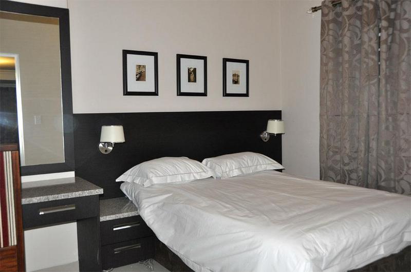 To Let 1 Bedroom Property for Rent in Sandton Gauteng