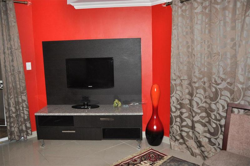 To Let 1 Bedroom Property for Rent in Sandton Gauteng