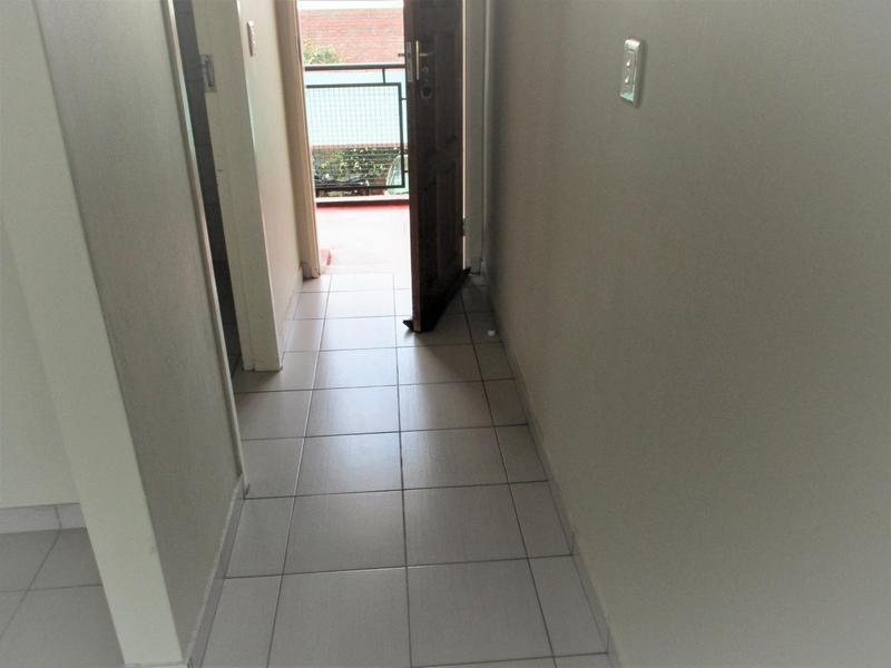 To Let 1 Bedroom Property for Rent in Mayville Gauteng