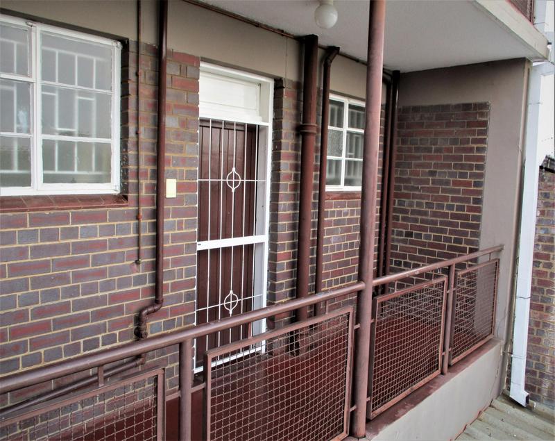 To Let 1 Bedroom Property for Rent in Mayville Gauteng