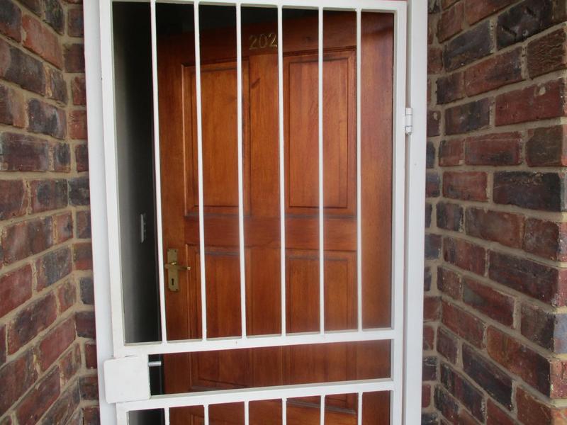 To Let 1 Bedroom Property for Rent in Mayville Gauteng