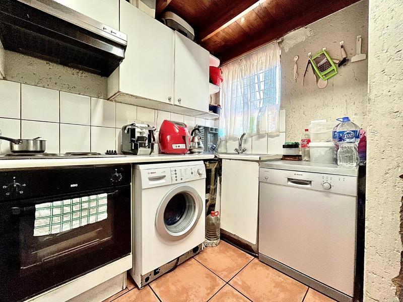 2 Bedroom Property for Sale in Sunninghill Gauteng