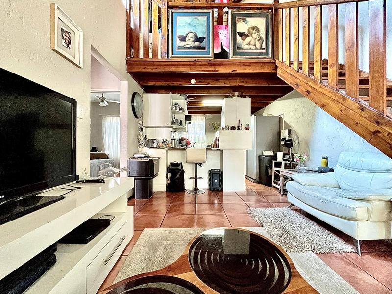 2 Bedroom Property for Sale in Sunninghill Gauteng