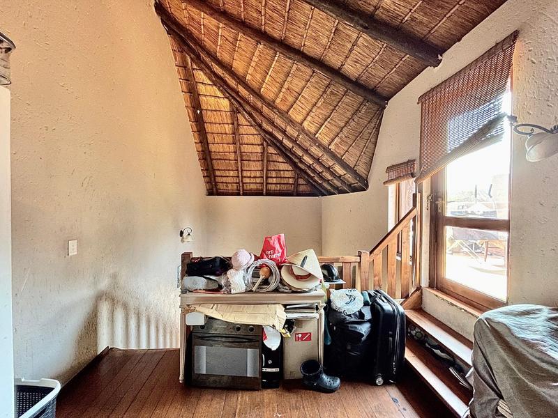 2 Bedroom Property for Sale in Sunninghill Gauteng