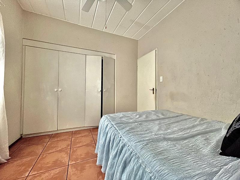 2 Bedroom Property for Sale in Sunninghill Gauteng