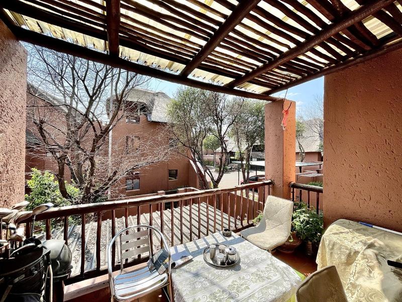 2 Bedroom Property for Sale in Sunninghill Gauteng