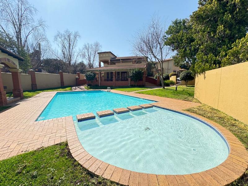 To Let 2 Bedroom Property for Rent in Douglasdale Gauteng