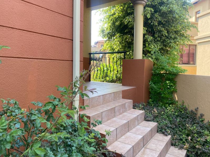 2 Bedroom Property for Sale in Douglasdale Gauteng