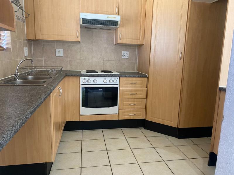 2 Bedroom Property for Sale in Douglasdale Gauteng