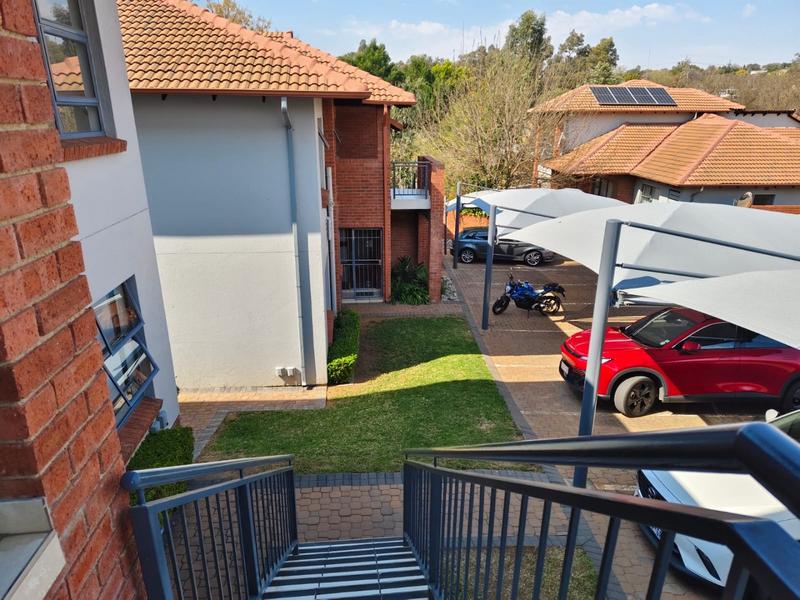 To Let 2 Bedroom Property for Rent in Sonneglans Gauteng