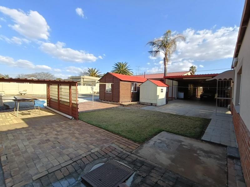 3 Bedroom Property for Sale in Edelweiss Gauteng