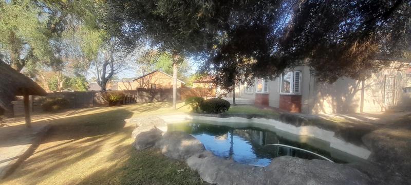 To Let 4 Bedroom Property for Rent in The Reeds Gauteng